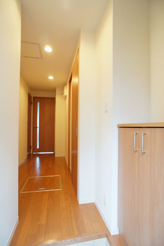 ’Ａｉｎａ　ｐａｌｉ 103号-8