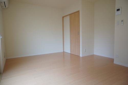 サンライズ・ミマス 202号-3