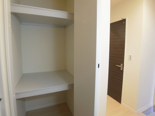 ウィンクルム 203号-3