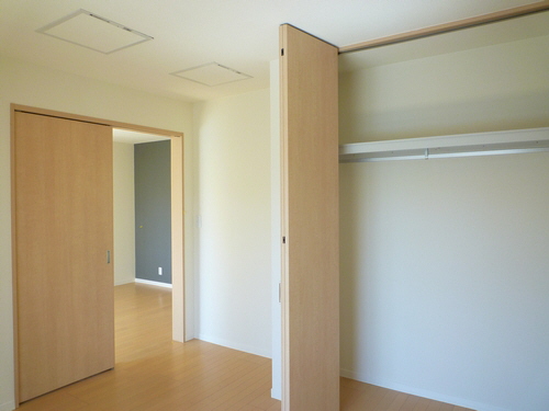 ユイットシャンブル南台 302号-5