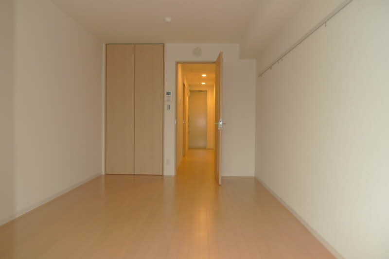 シュロス小竹 302号-3