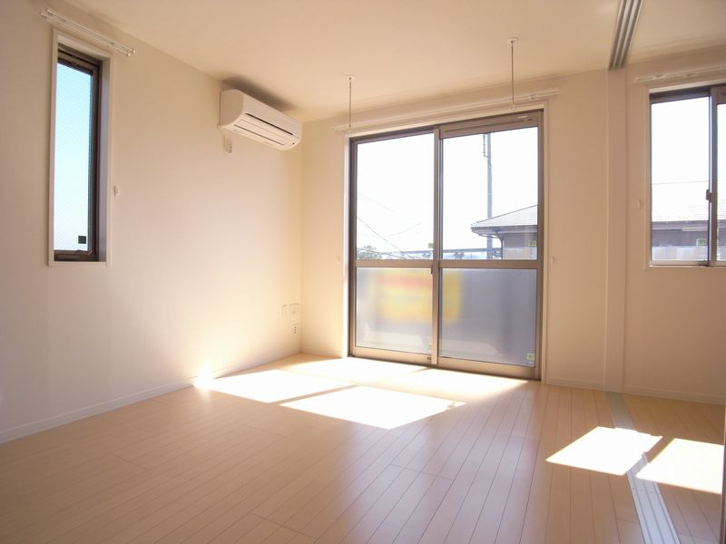 シャンボール 201号-2