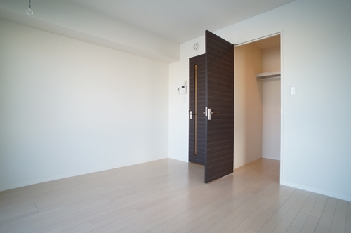 イーグルハウス 111号-3