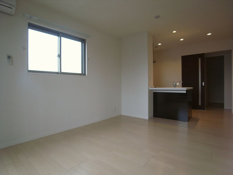 イルマーレ国立 301号-3