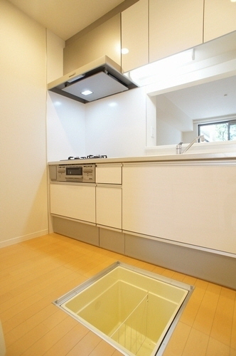 エレンシア・Ｎ 101号-6