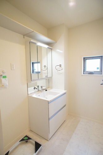 エレンシア・Ｎ 101号-9