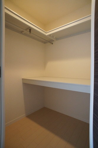 メゾン・プラッツ 201号-4