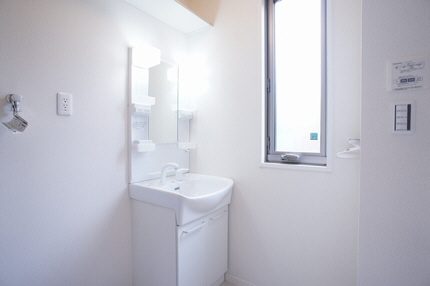 プレジール古川渡 102号-7