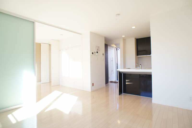 オーク　プレイス 202号-3