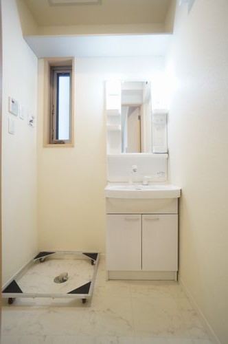 シャルム・ドマーニ 202号-6