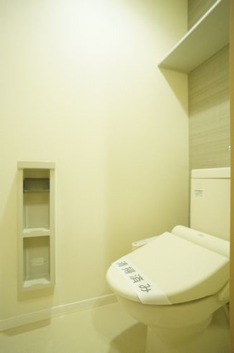 シャルム・ドマーニ 202号-7