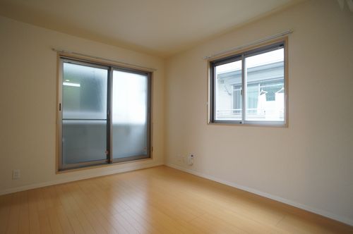 シャルム・ドマーニ 202号-9