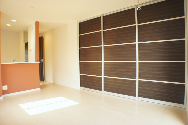 Ｒ－ｓｑｕａｒｅ 201号-4