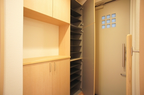 EMINENCE 303号-8