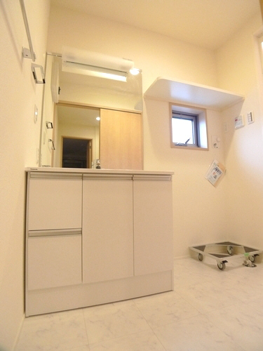 プルミエ川村 201号-7