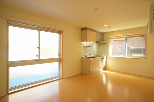 Ｙ’ｓ　ｓｑｕａｒｅ 101号-4