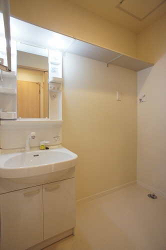 Ｙ’ｓ　ｓｑｕａｒｅ 101号-8