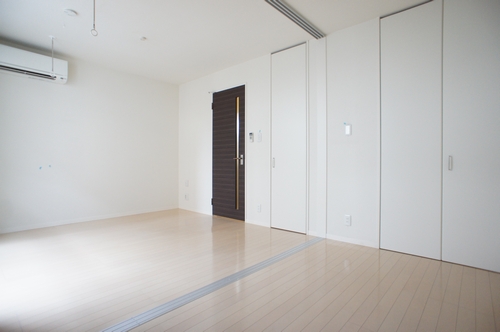 ディアコート赤塚 102号-3