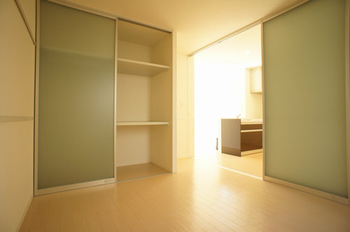 シャーメゾン・ハックベリー 101号-5