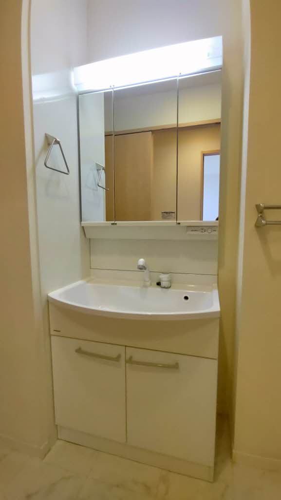 ＣＯＮＢＲＩＯ 102号-9