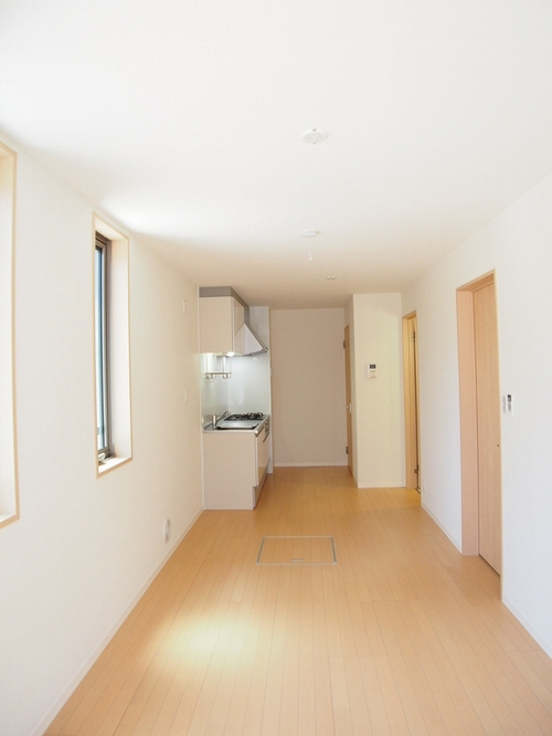 スカイリーリエ 101号-2