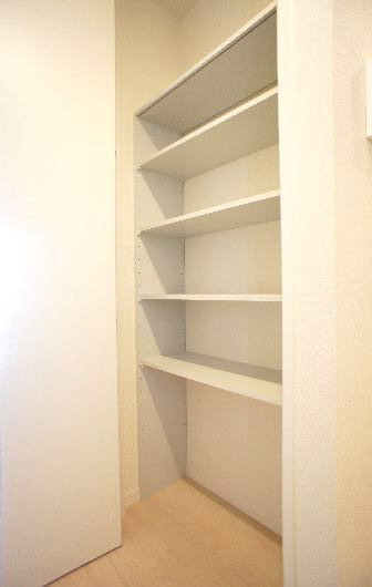 シャーメゾン志村坂上 301号-7