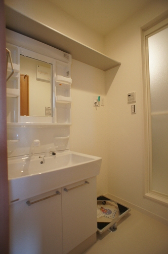 ピュアホワイト 302号-8