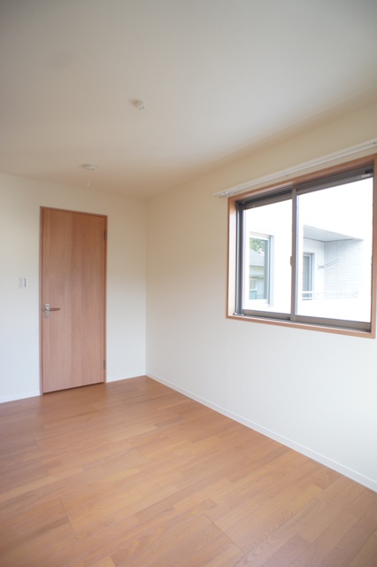 カームメゾン 202号-4