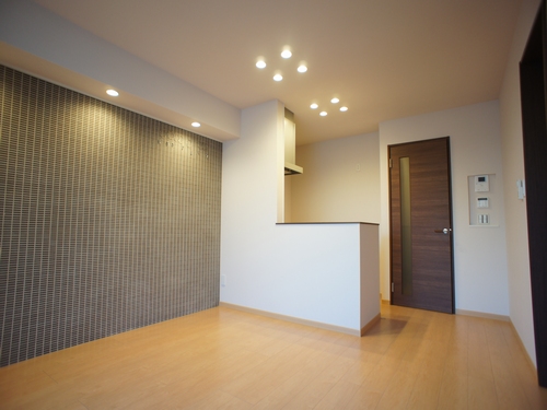 アベニュー初台 202号-3