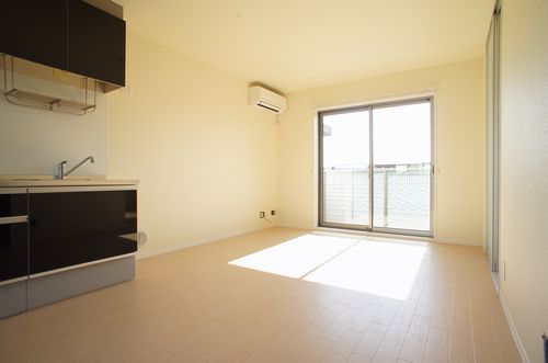 シャーメゾン　ソレイユ 302号-2