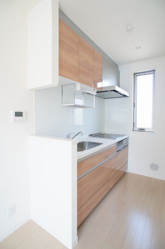 プレジール田町 102号-3