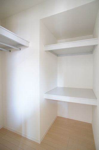 プレジール田町 102号-7