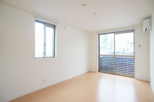 プリエ壱番舘 101号-2