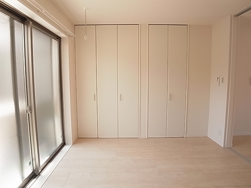 シャーメゾンひばりが丘 301号-8