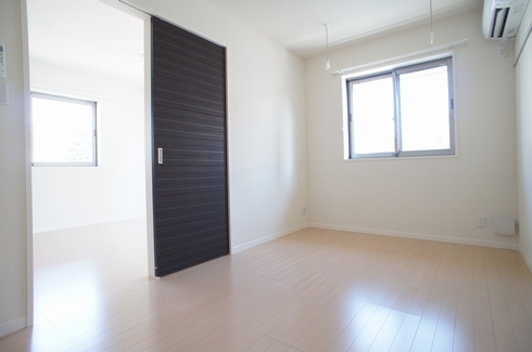 グランシャリオ市ヶ谷 301号-6