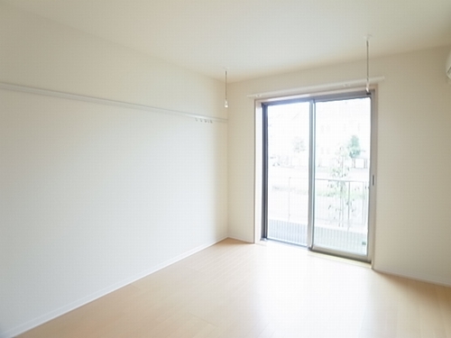 ヴィブランチェ 102号-4