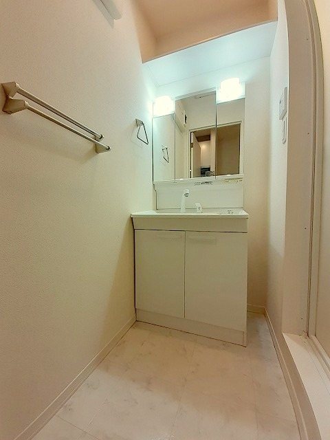 Ferio Akatsuka 201号-9