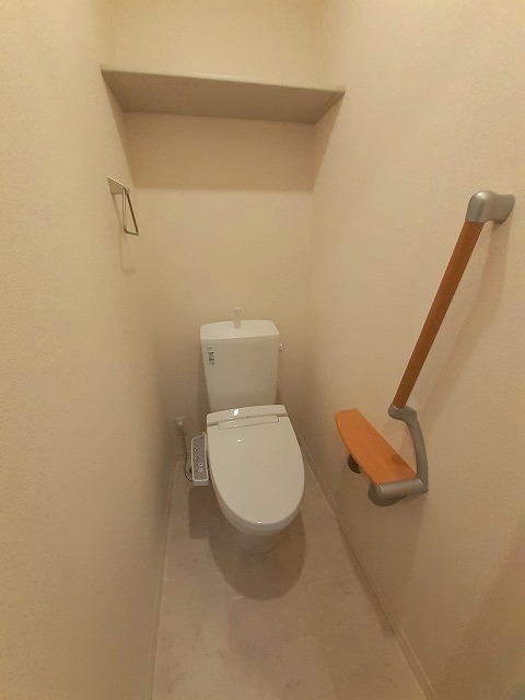 Ferio Akatsuka 201号-10