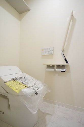 フローラ梅里 102号-7