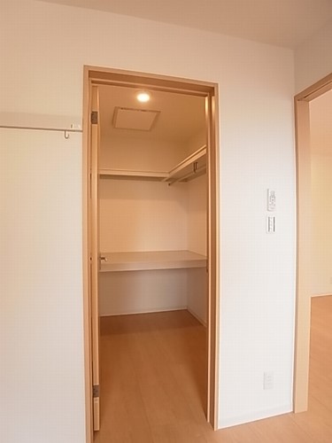 フルス前原 101号-7