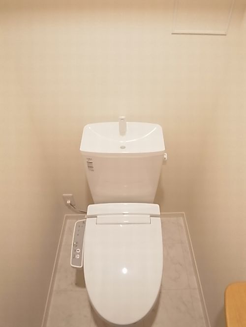 フローラ稲城Ｂ 105号-4