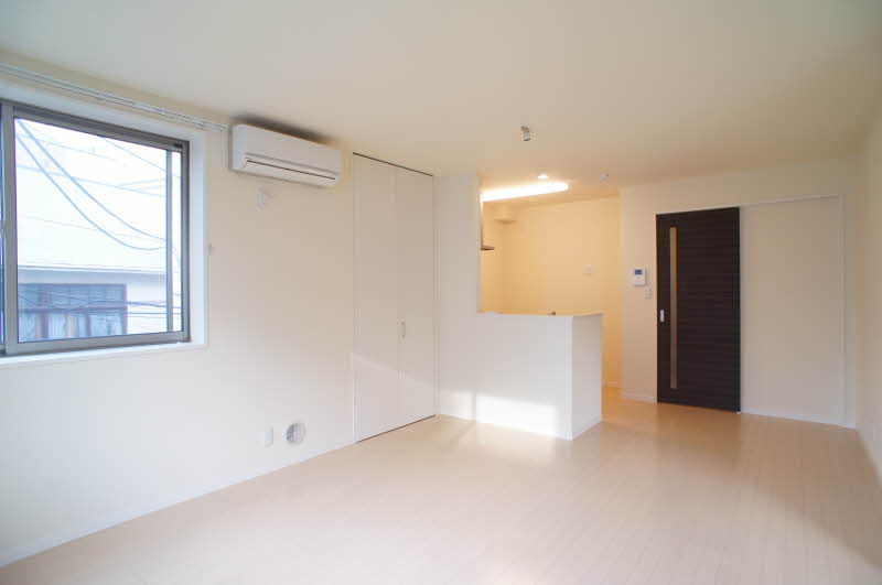 グレースガーデン白金 201号-3