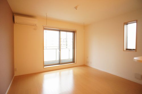 シャーメゾン東砂 302号-3