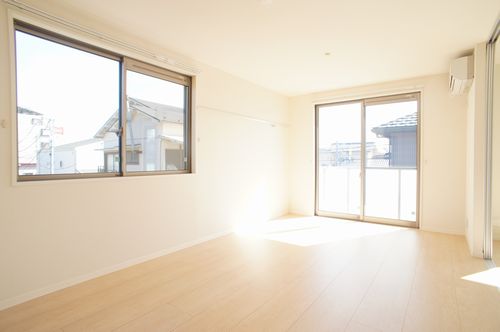 シャーメゾン　エクシードⅡ 201号-2