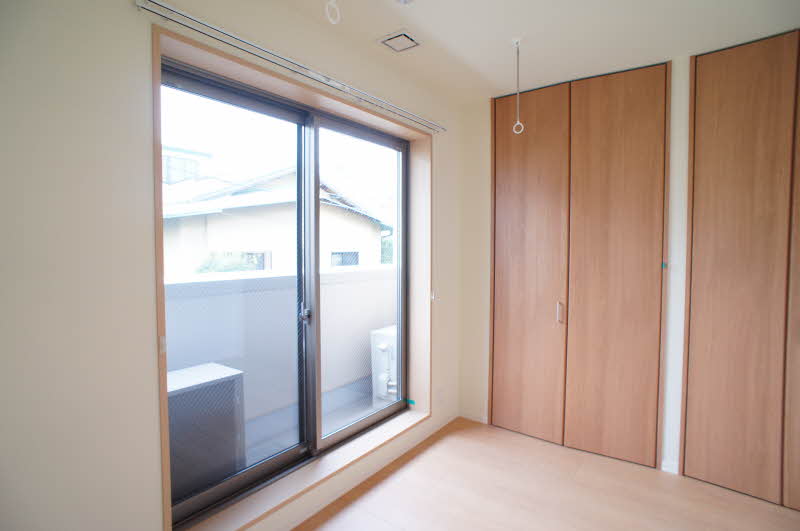 ヴォーヌング平町1 201号-6