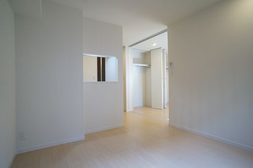 Ｄｅｌｉｇｈｔ下北沢 101号-4