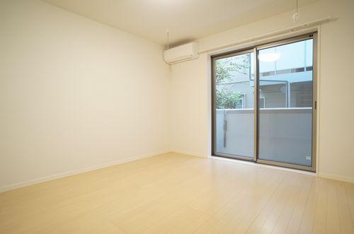 Ｈａｐｐｉｎｅｓｓ 102号-2