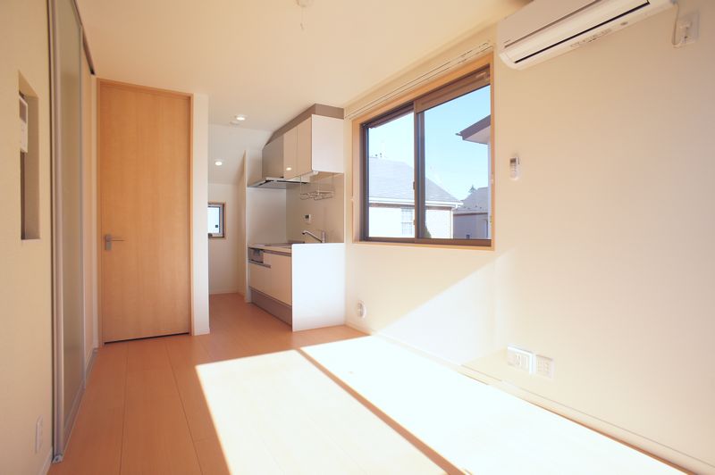 クレスト多摩 202号-3