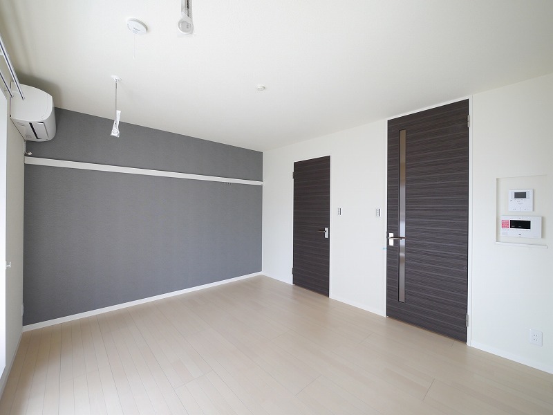 メゾン・グランドワゾ 202号-4