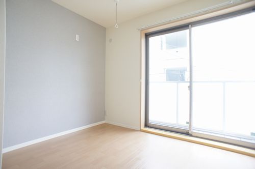 シャーメゾン　クロシェット 202号-4